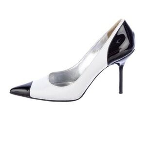 Dolce & Gabbana white and black pumps